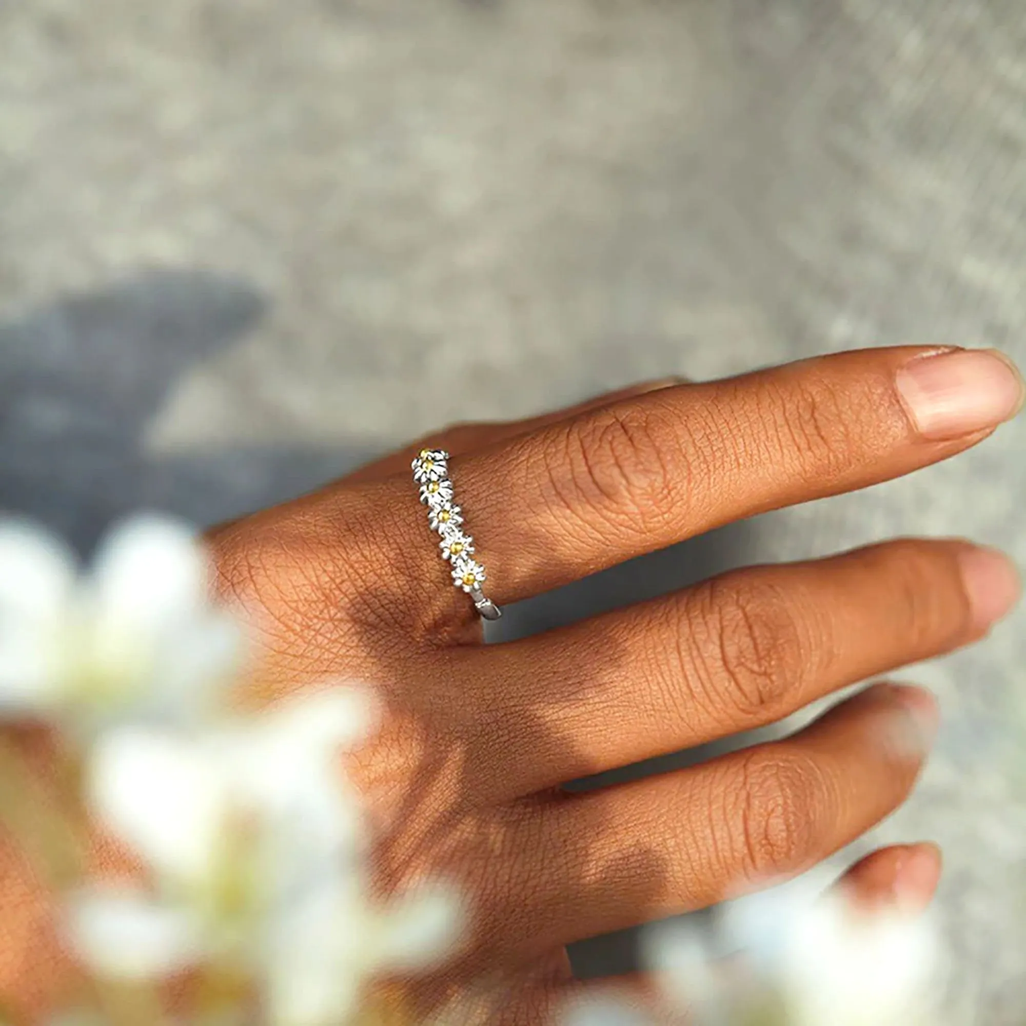 Daisy Chain Ring
