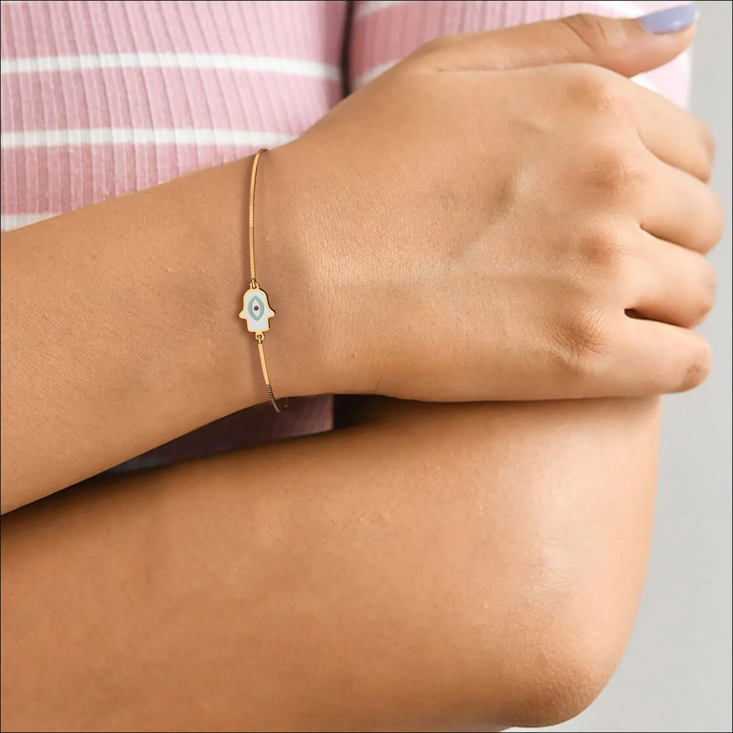 Enfleda Hamsa Bracelet