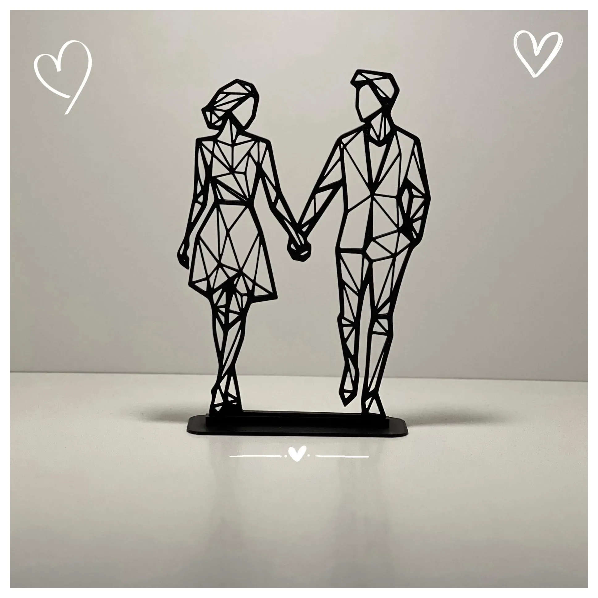 EROTNGO (EROTNGO3286 Geometric Cute Low Poly Valentines Couple Family Figure Plastic Sculpture Office Living Room Office Shelf Decoration Useful Tabletop Dining Room Good Looking Office Attractive