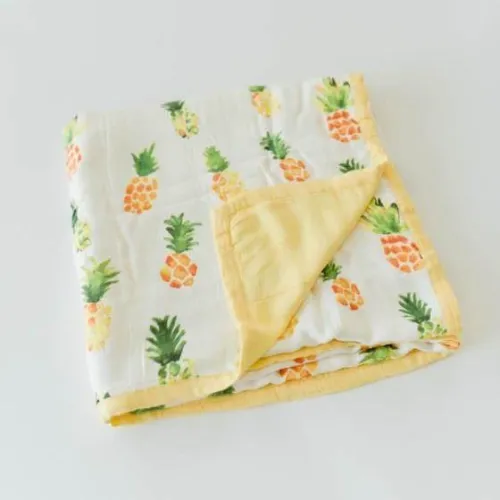 Little Unicorn Deluxe Muslin Quilt