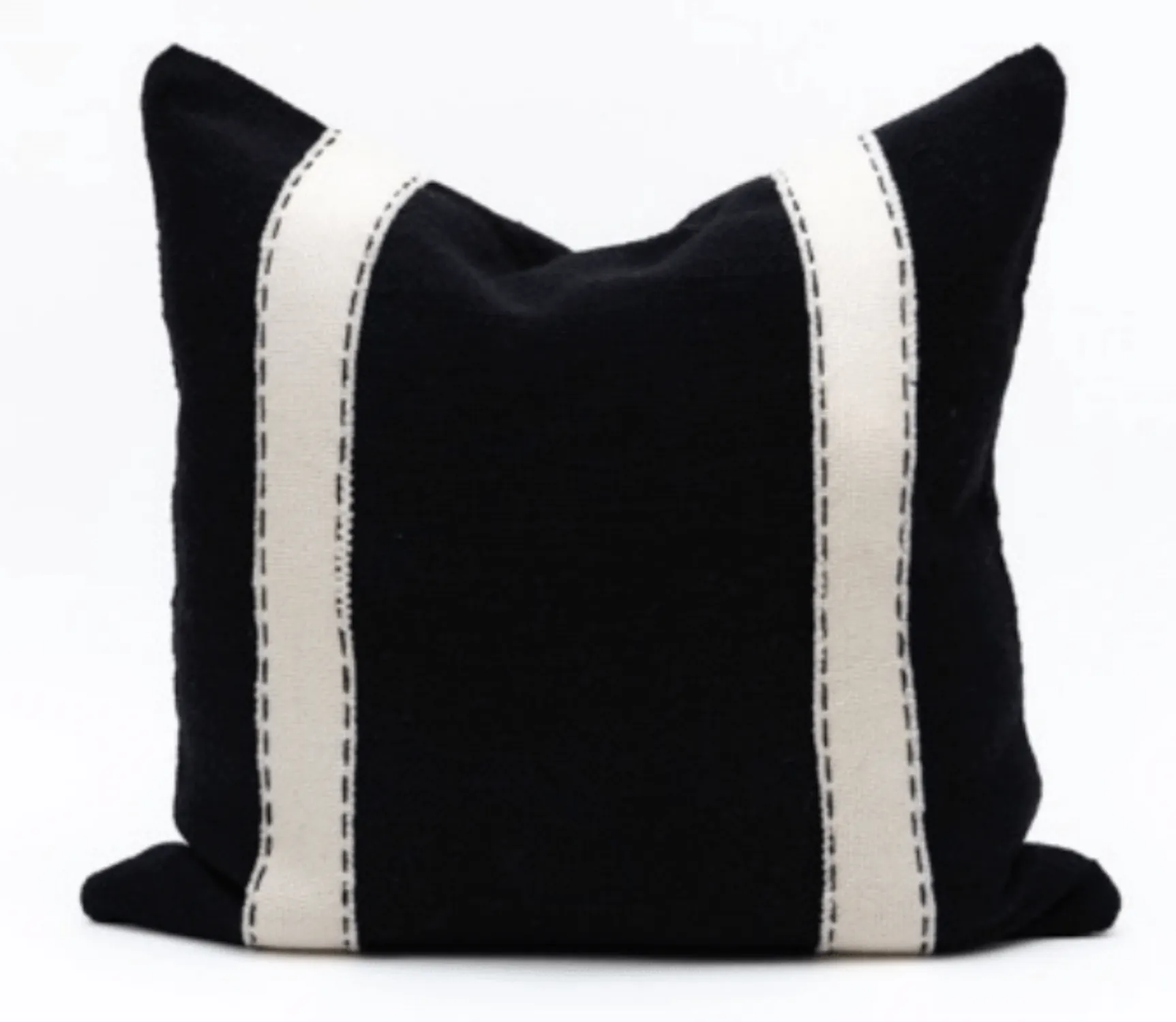 Makun Double Straps Pillow - Black