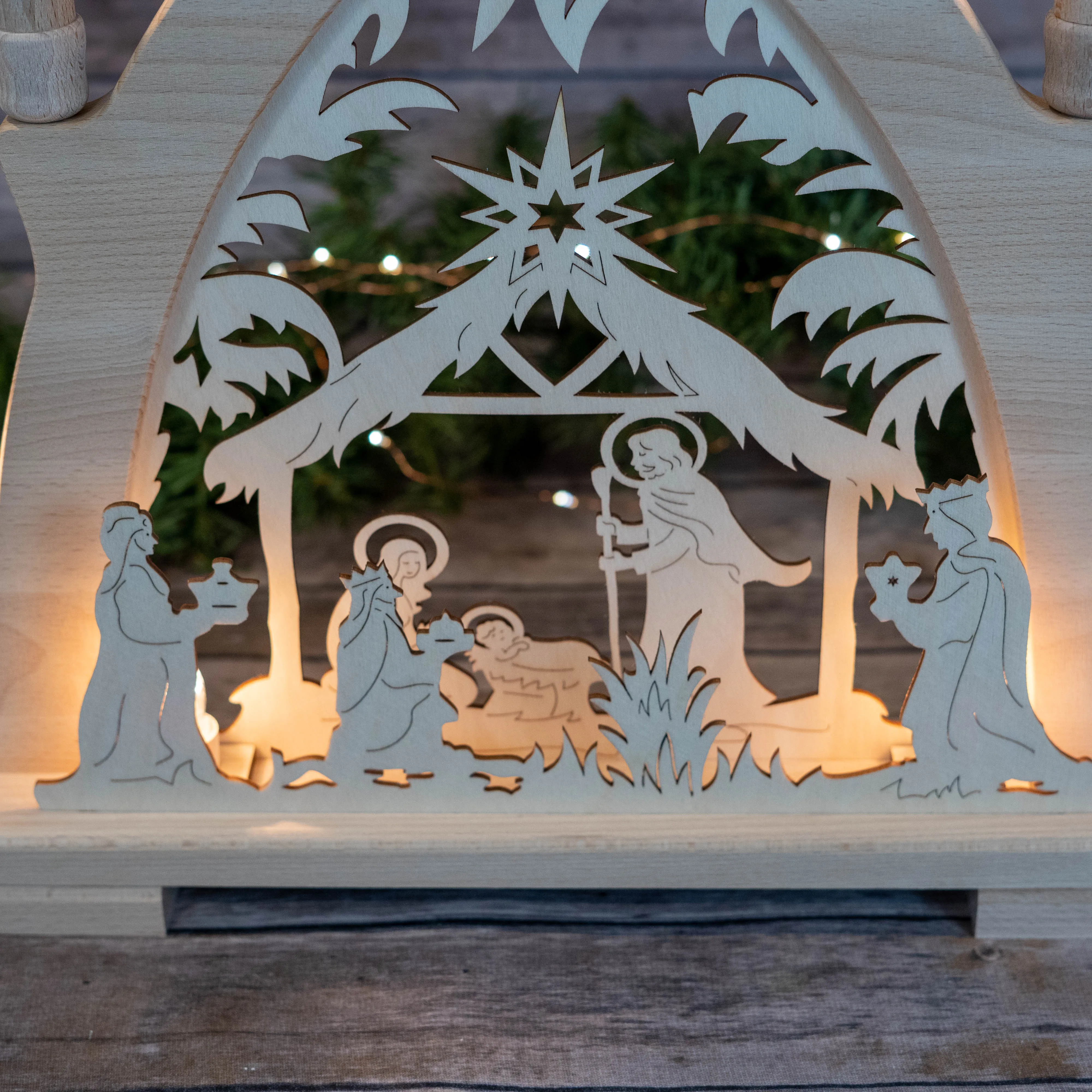 Schwibbogen- Electric High Arch Nativity Schwibbogen