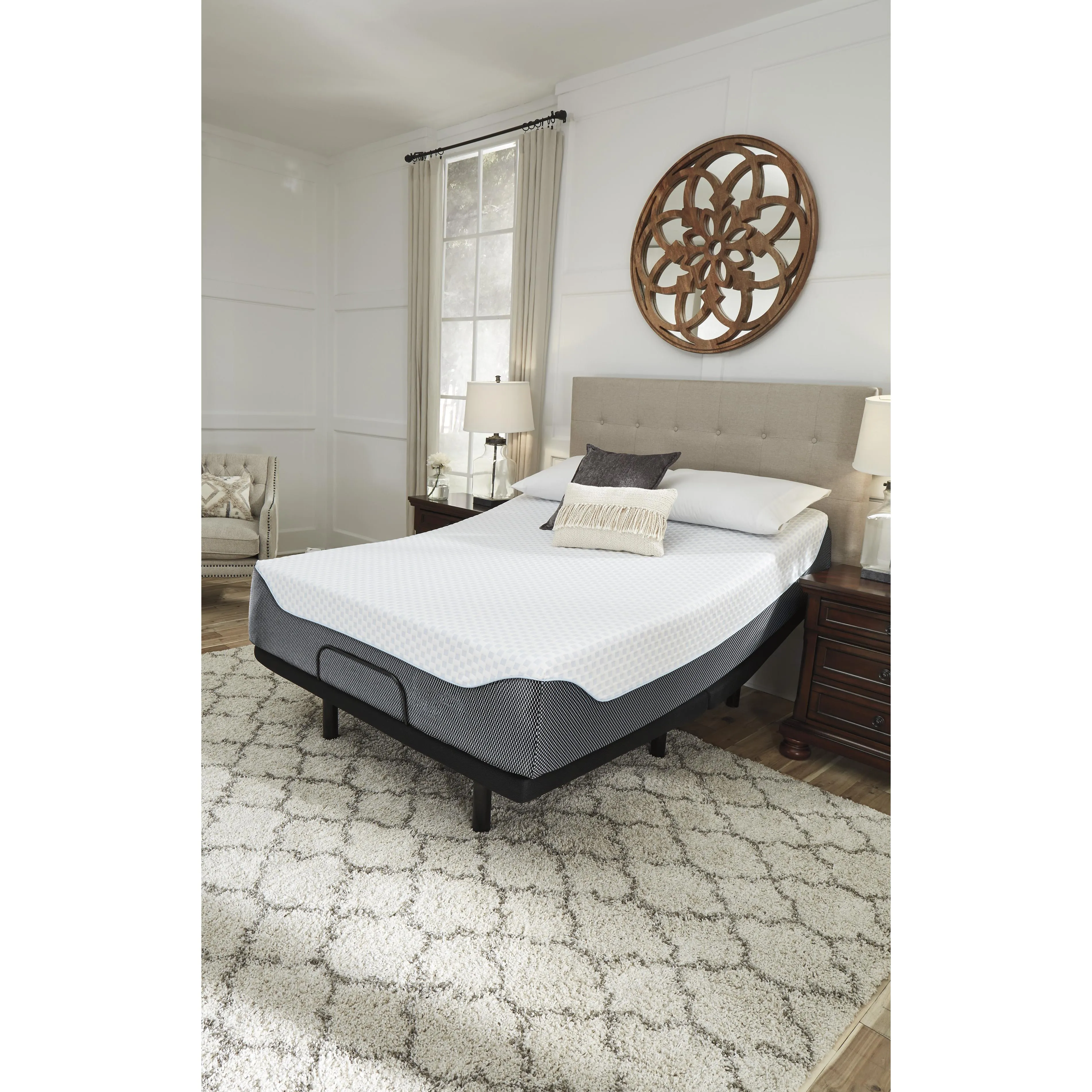 Sierra Sleep 14 Inch Chime Elite M71441 King Mattress
